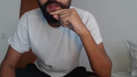 Snapshot of seanpablosanz chatting on 03.08.25 Sean pablo Sanz online show from 03.08.25