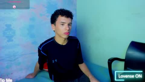 Snapshot of seantroyy chatting on 12.13.24 Sean online show from 12.13.24