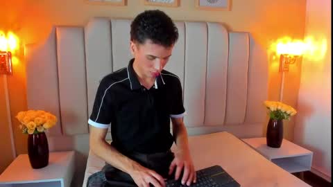 Sean online show from 09.16.25