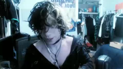 Snapshot of sebas4cruz4 chatting on 03.19.26 Moxie online show from 03.19.26