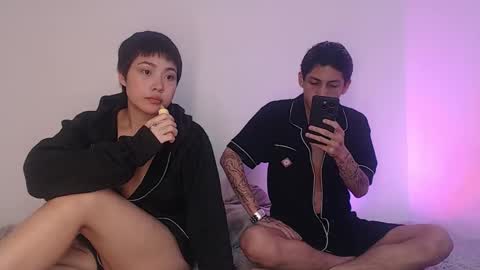  CAMILA Y SEBASTIAN online show from 10.22.25