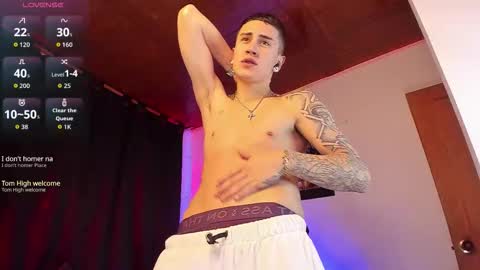 Snapshot of sebas_maverick chatting on 10.20.25 Sebastian online show from 10.20.25