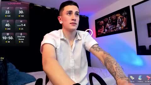 Snapshot of sebas_maverick chatting on 11.08.25 Sebastian online show from 11.08.25