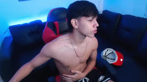 Snapshot of sebas_pretty chatting on 10.10.25 SEBAS online show from 10.10.25