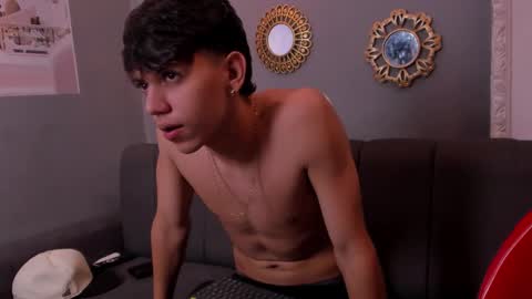 Snapshot of sebas_pretty7 chatting on 11.16.25 sebas_pretty7 online show from 11.16.25