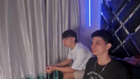 Snapshot of sebas_pretty7 chatting on 12.20.25 sebas_pretty7 online show from 12.20.25