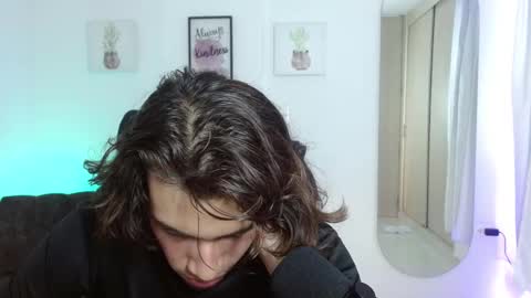 Snapshot of sebasmattxxl8 chatting on 02.24.25 Sebas online show from 02.24.25