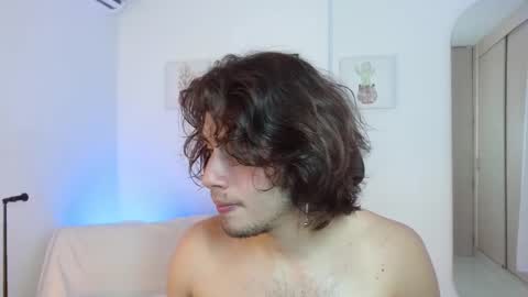 Snapshot of sebasmattxxl8 chatting on 02.27.25 Sebas online show from 02.27.25
