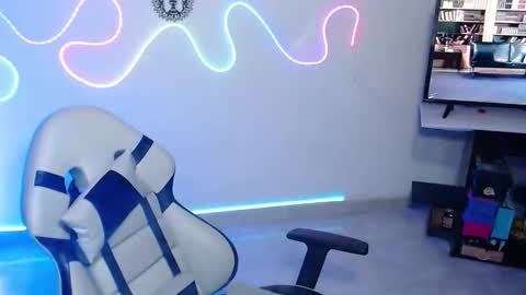 Sebastian online show from 09.11.25