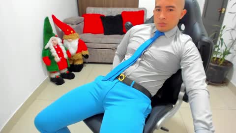 juan  sebastian online show from 12.16.24