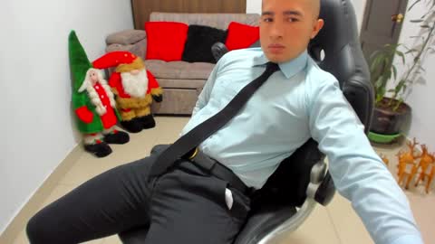 juan  sebastian online show from 12.30.24