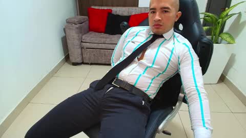 juan  sebastian online show from 02.23.25