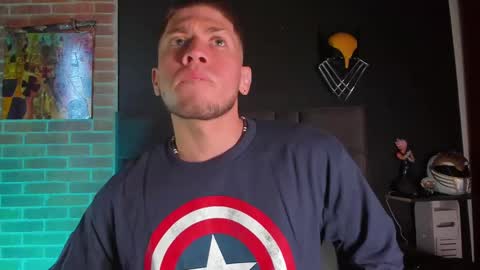 Snapshot of sebastianmaximoff chatting on 02.01.25  Sebastian  online show from 02.01.25