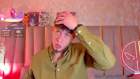 Snapshot of sebastianmaximoff chatting on 09.20.25  Sebastian  online show from 09.20.25