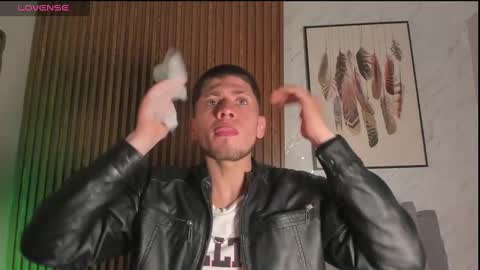 Snapshot of sebastianmaximoff chatting on 09.28.25  Sebastian  online show from 09.28.25