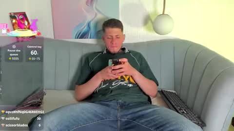 Snapshot of sebastianmaximoff chatting on 09.30.25  Sebastian  online show from 09.30.25