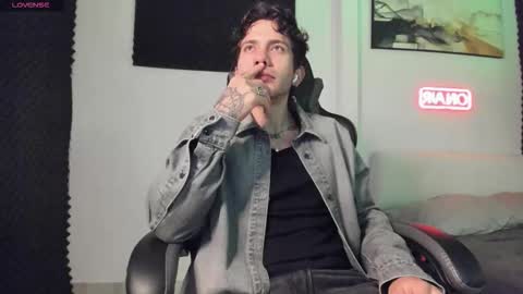 Lucian Sinclair online show from 02.15.26