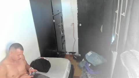 Snapshot of sebastianp13 chatting on 12.08.24 sebatian palacios online show from 12.08.24