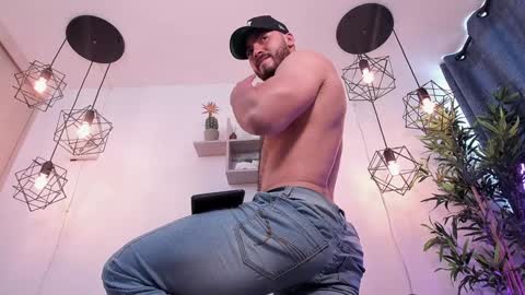 Instagram jeanpaulfit  online show from 12.12.24