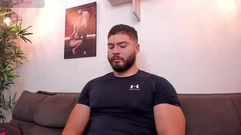 Snapshot of sebastianvilla__ chatting on 10.22.25 Instagram jeanpaulfit  online show from 10.22.25