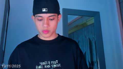 Sebastian online show from 11.19.25