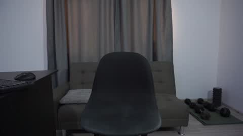 Snapshot of sebhastian2222 chatting on 01.18.25 Lucian online show from 01.18.25