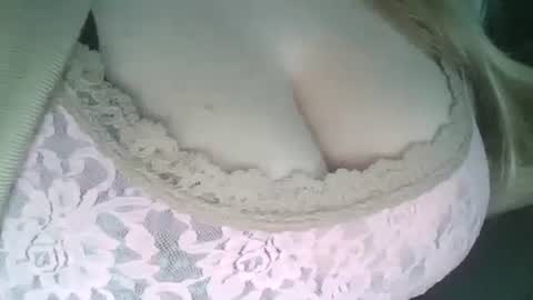 Sunny online show from 09.13.25