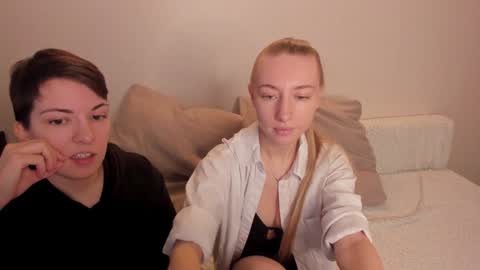 Amanda and  pair in a real life we love each other but can play with you online show from 12.11.24