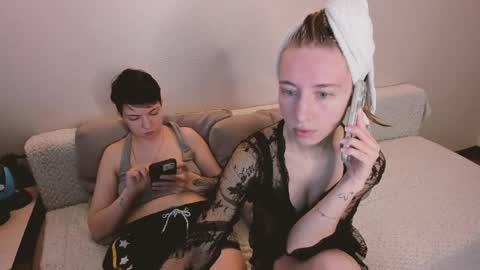 Amanda and  pair in a real life we love each other but can play with you online show from 05.20.26