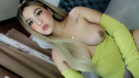 Chloe online show from 12.06.24