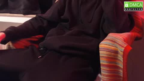 Snapshot of secret_phil chatting on 12.21.25 maybe Phil online show from 12.21.25