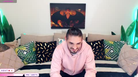 Snapshot of secret_sir chatting on 12.10.24 Dean Carter online show from 12.10.24