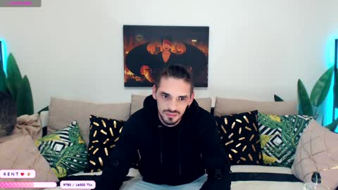 Snapshot of secret_sir chatting on 12.13.24 Dean Carter online show from 12.13.24