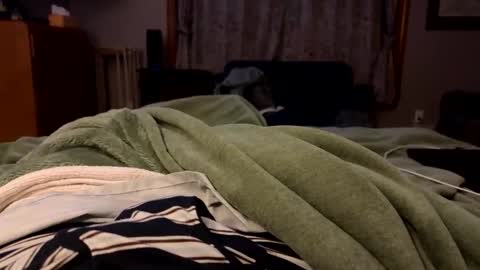 secretagent17 online show from 04.14.26