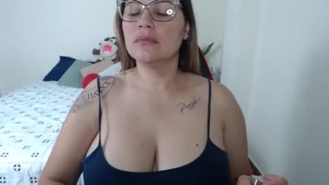Secret Bella online show from 05.17.26