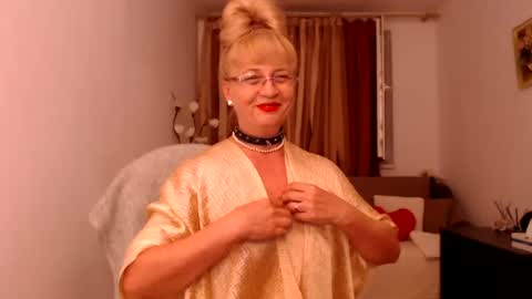 SecretRosemary online show from 08.05.26