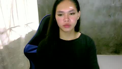 seducive_allea online show from 04.10.26