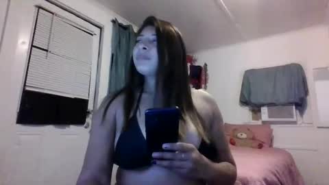 Snapshot of seductionprincess chatting on 01.23.25 Seductivelala92 online show from 01.23.25