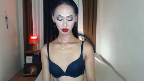 Snapshot of seductive_ashly chatting on 06.08.26 ashly online show from 06.08.26