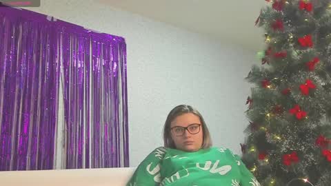 seductive_she_wolf online show from 12.29.24