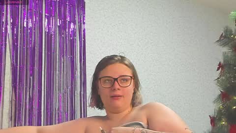 seductive_she_wolf online show from 12.29.24