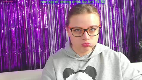 seductive_she_wolf online show from 12.31.24