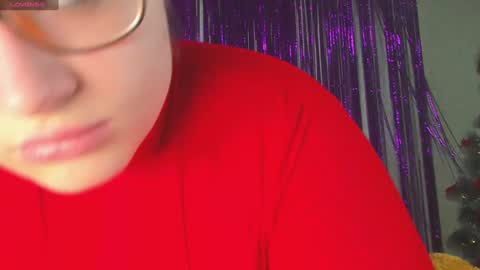 seductive_she_wolf online show from 01.06.25