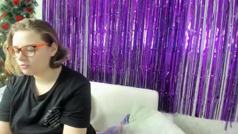 seductive_she_wolf online show from 01.11.25