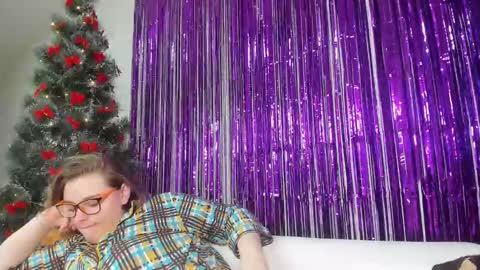 seductive_she_wolf online show from 01.11.25