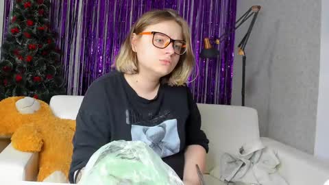 seductive_she_wolf online show from 01.27.25