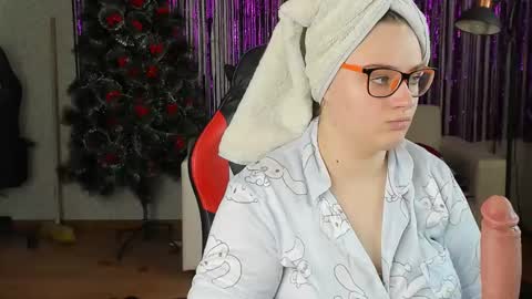 seductive_she_wolf online show from 02.05.25