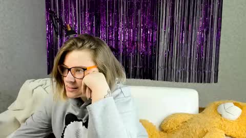 seductive_she_wolf online show from 03.02.25