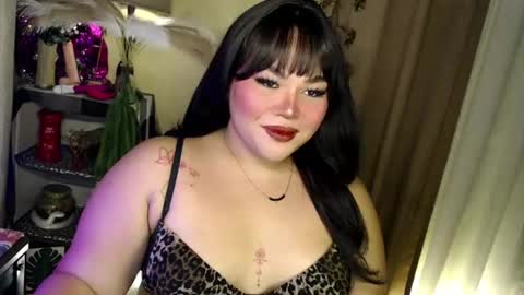 Snapshot of seductivecurvesxxx chatting on 07.24.26 Its me Jazzi online show from 07.24.26