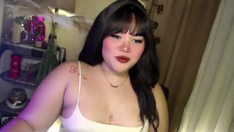 Snapshot of seductivecurvesxxx chatting on 07.27.26 Its me Jazzi online show from 07.27.26